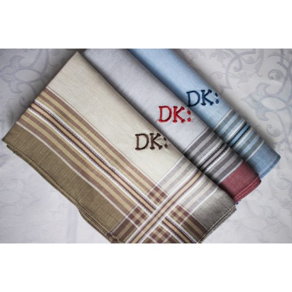 Sada pánských barevných kapesníků s výšivkou, světlejší, galerie